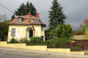 house 7
